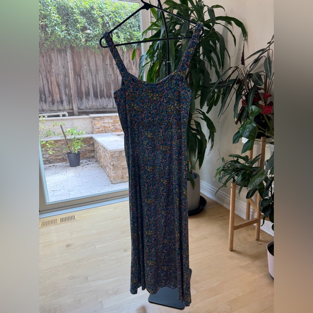 Zara Floral Midi Dress with Side Slit - Picture 3 of 9